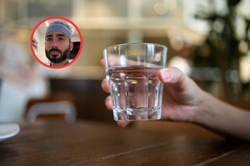 Ten napój przygotujesz w minutę. Gastroenterolog zaczyna od niego dzień