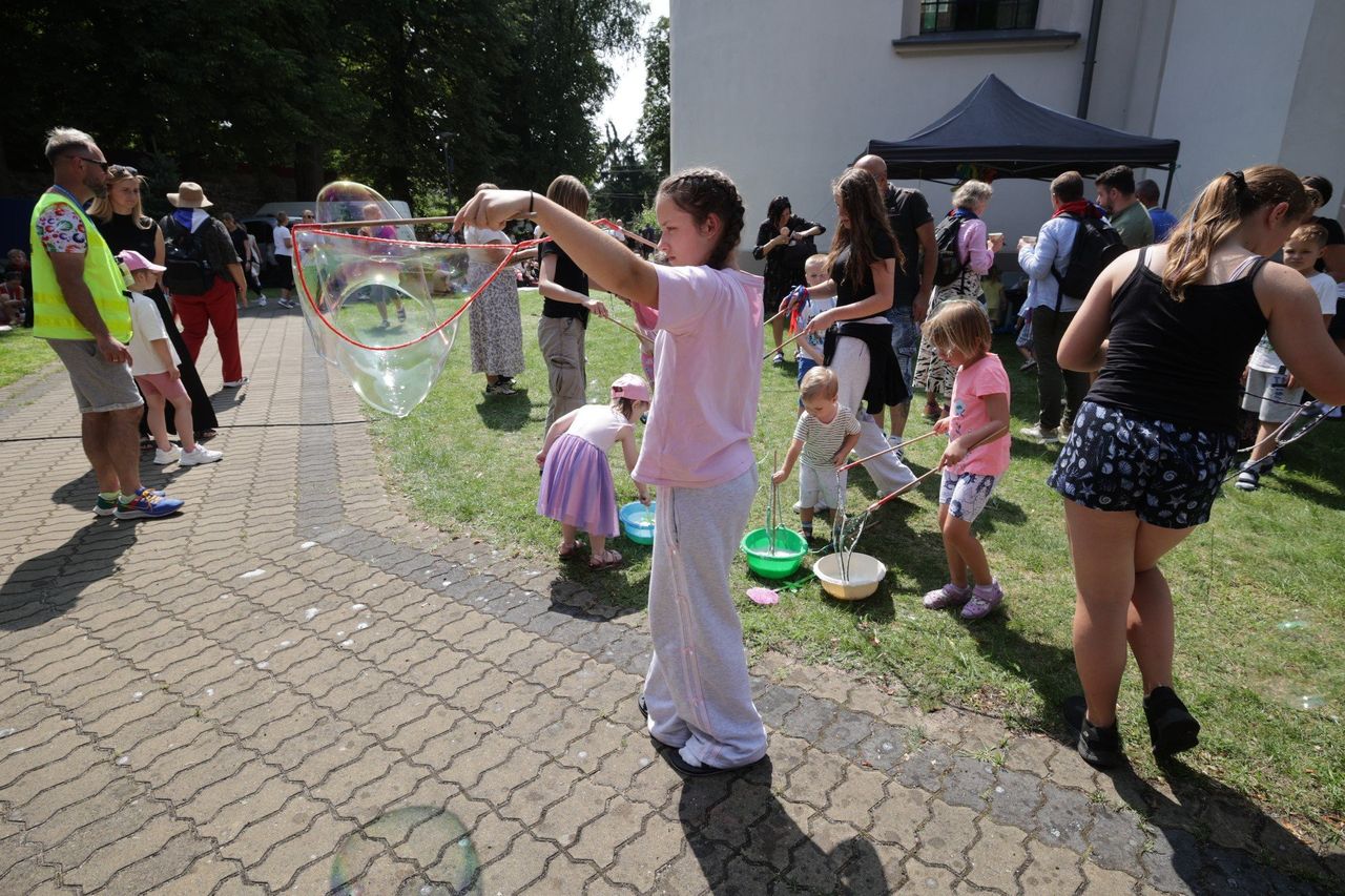 Piekoszów: Festyn dla dzieci na 44. Kieleckiej Pieszej Pielgrzymce