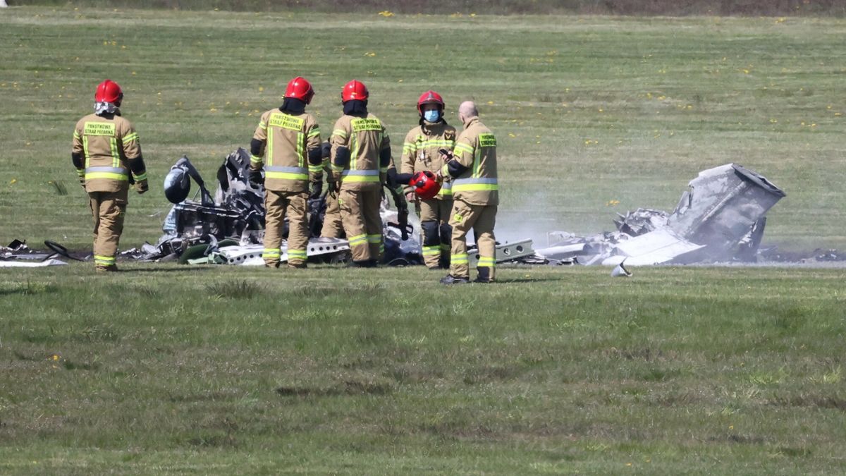 Katastrofa pod Zieloną Górą. Rozbił się samolot, pilot zginął na miejscu