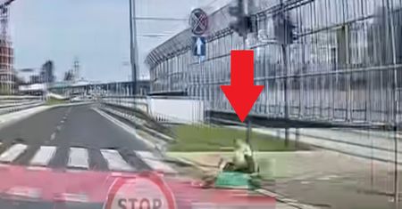 Nagranie z Krakowa. "Próba wjazdu na czerwonym"