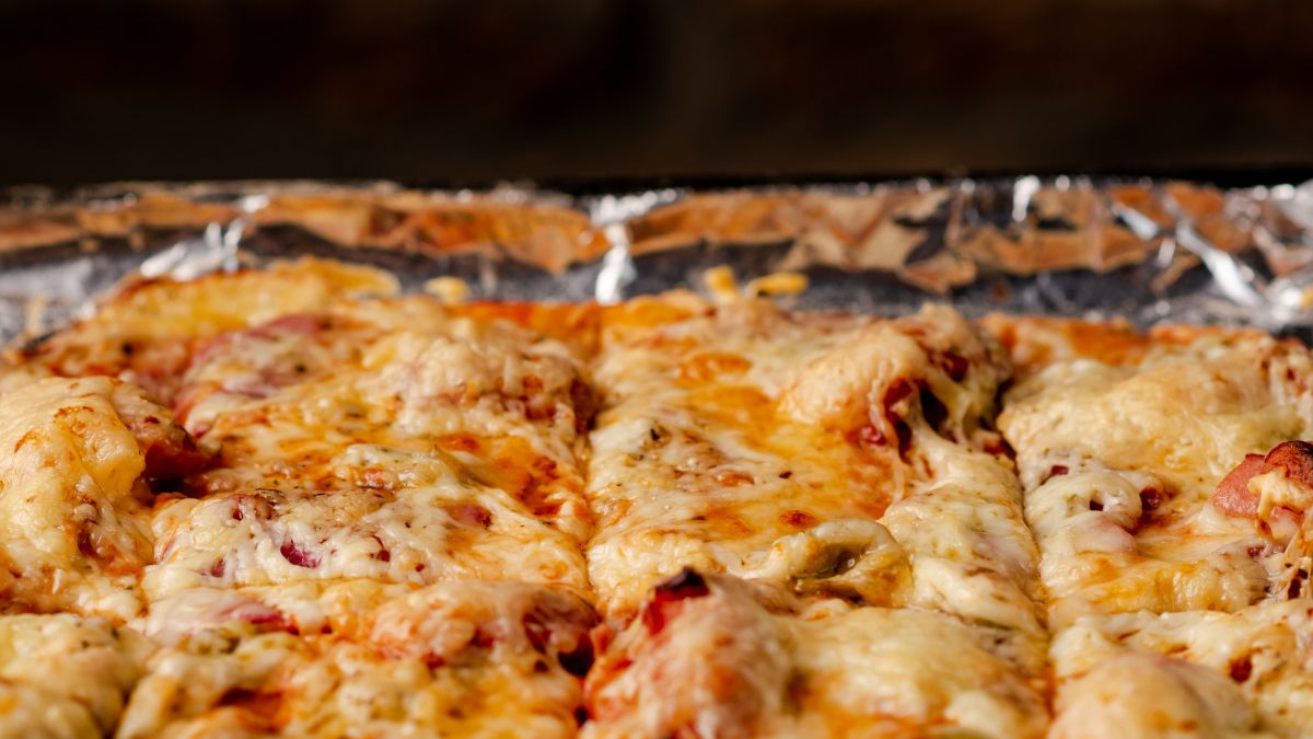 Jak robiono pizzę w okresie PRL?