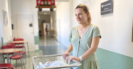 Poród w wodzie na Polnej: nowe możliwości dla mam, które chcą rodzić łagodniej i bardziej naturalnie