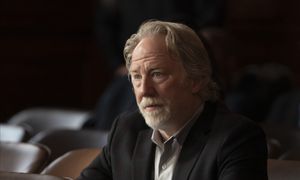 Timothy Busfield wycięty z filmu po zarzutach o wykorzystywanie dziecka