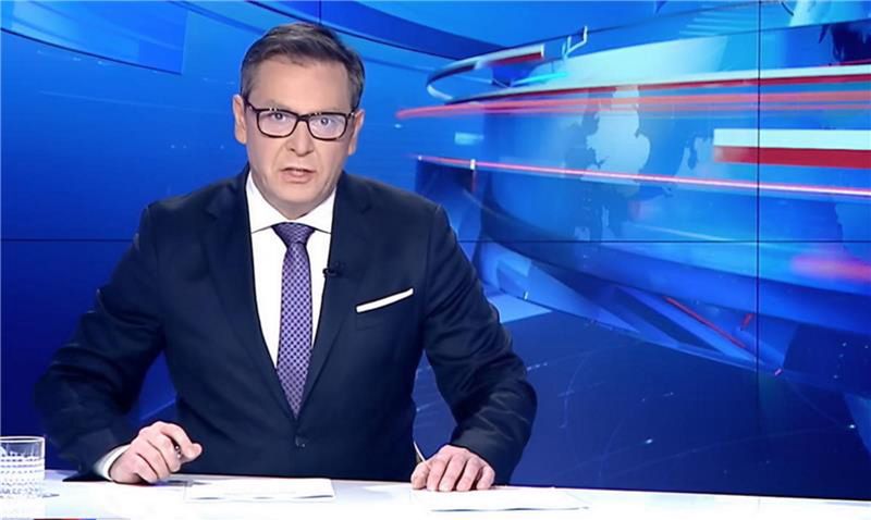 Latami firmował propagandę w TVP. "Nieprawda znalazła wiarygodną twarz"