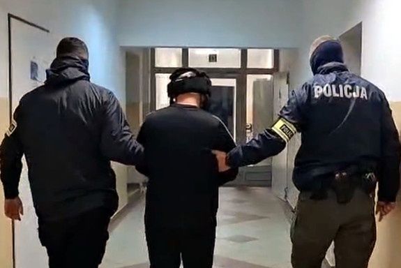 Sylwestrowa tragedia w Giżycku. Nie żyje 78-letni taksówkarz, zatrzymano podejrzanego