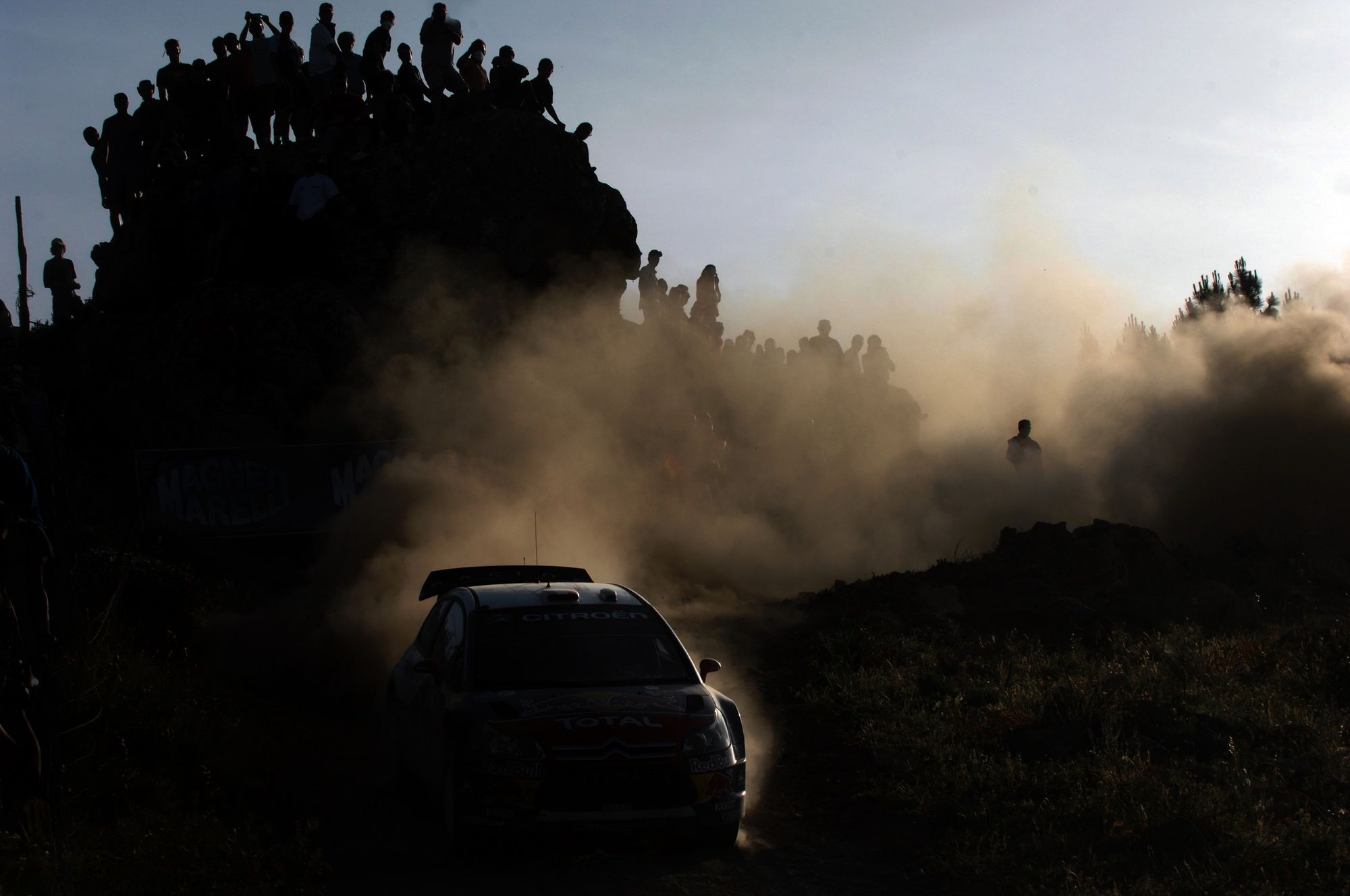 Marcin Rybak jest zawsze tam, gdzie kurz i spaliny – oto jak wyglądają rajdy WRC w jego obiektywie 16