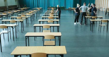 Matura 2025. Geografia rozszerzona - jak wygląda egzamin? Co można mieć ze sobą, przecieki, co było i co może być
