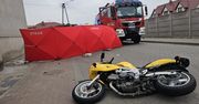 Motocyklista zginął po zderzeniu z betonowym ogrodzeniem. Lądował śmigłowiec LPR
