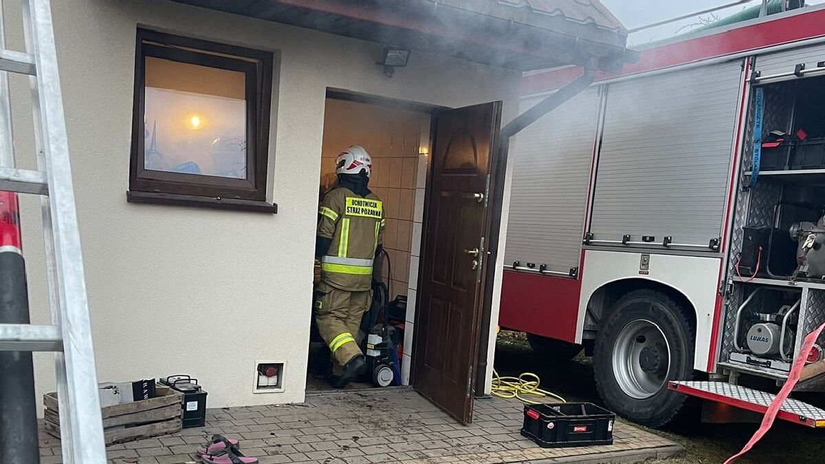 Pożar sadzy w domu - akcja strżaków