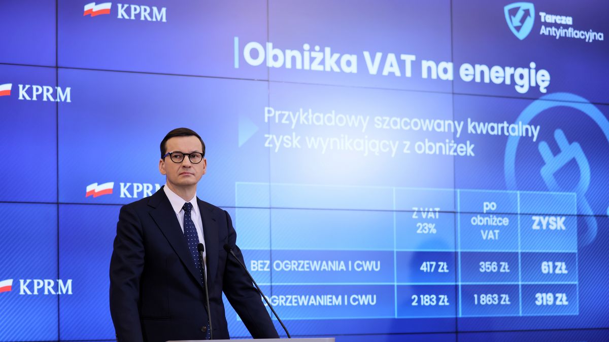 Warszawa, 25.11.2021. Premier Mateusz Morawiecki podczas konferencji prasowej w KPRM, 25 bm. (sko) PAP/Leszek Szymański