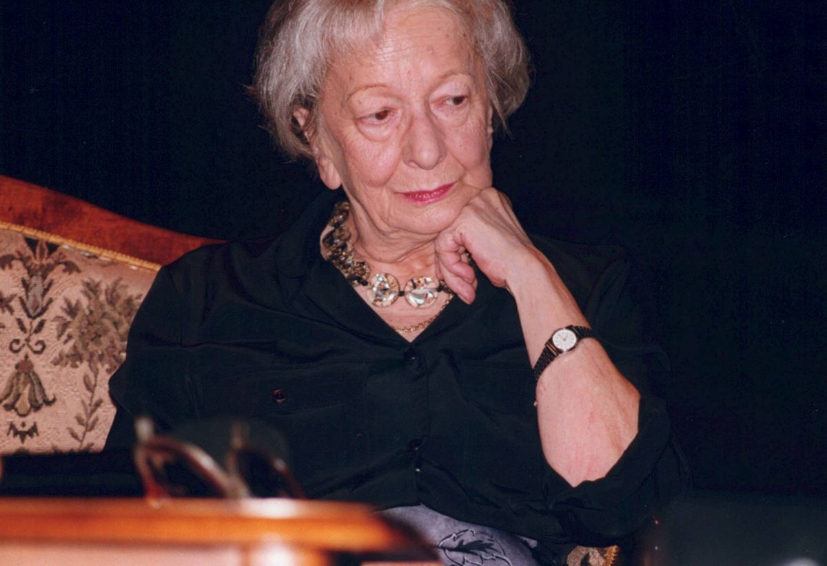 W Jakim Roku Wisława Szymborska Dostała Nagrodę Nobla 27 lat temu dostała Nobla. Nie każdy wie, kim był jej mąż - WP Kobieta