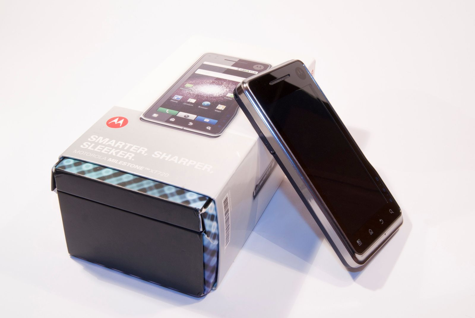Motorola Milestone XT720 – pierwsze wrażenia 1