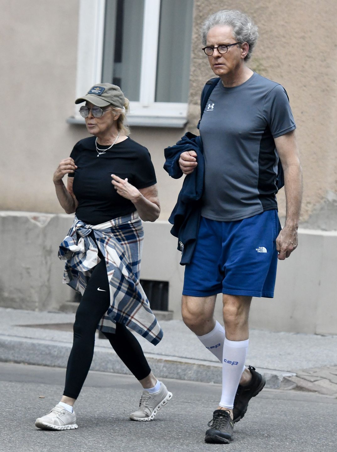 Agata Młynarska "przyłapana" na mieście z mężem
