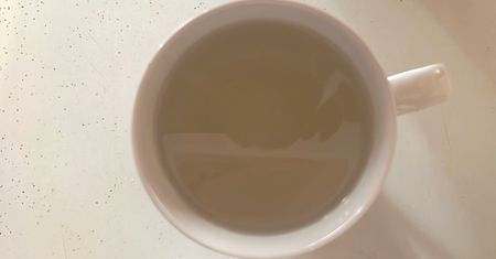 Naturalny sposób na przetłuszczające się włosy – z kuchni!
