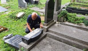 Bielsko-Biała. Hojni darczyńcy, prace przy renowacji nagrobków ruszyły