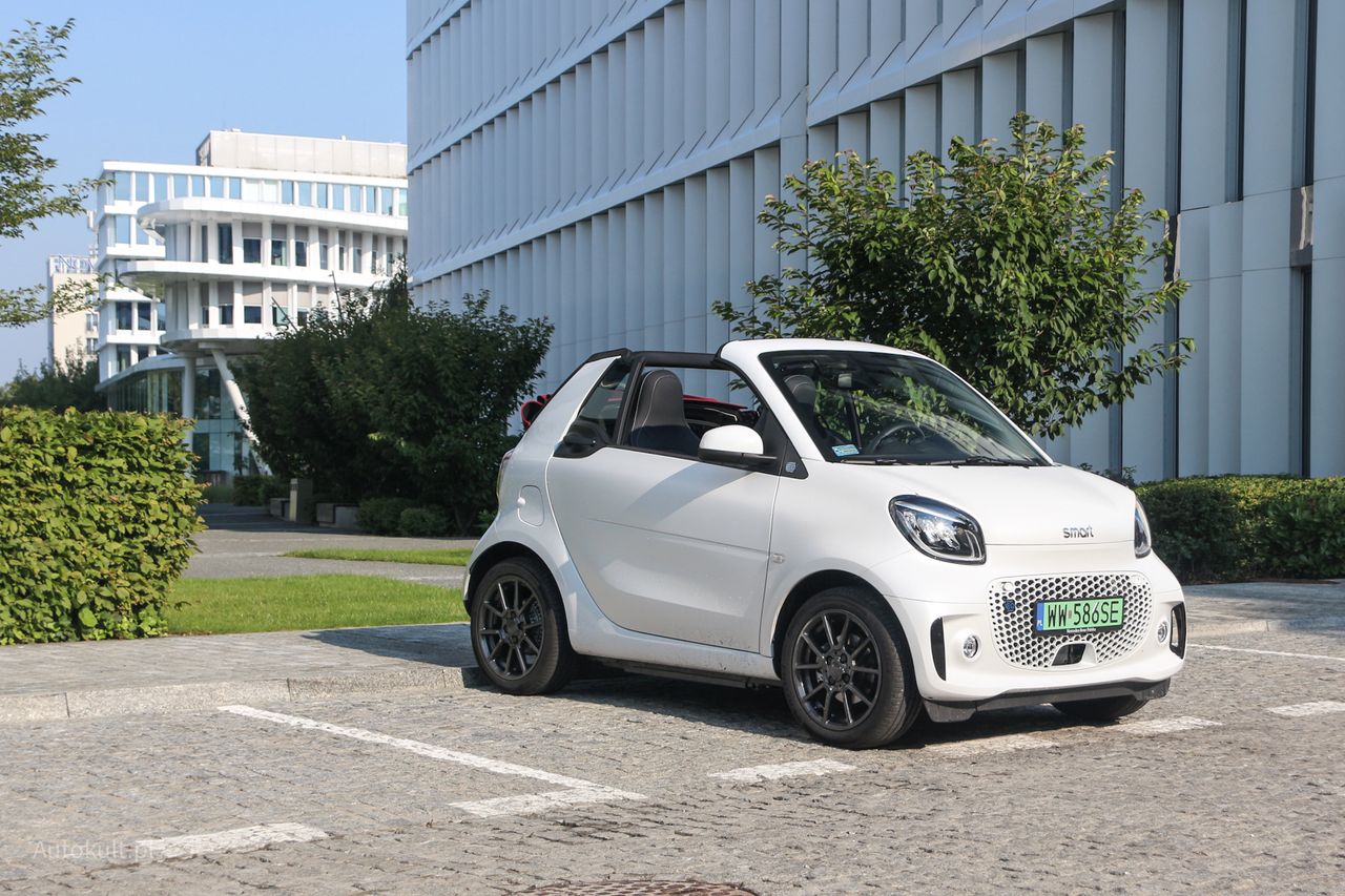 Test: Smart EQ Fortwo Cabrio, czyli nowoczesny sposób na przestarzały pomysł