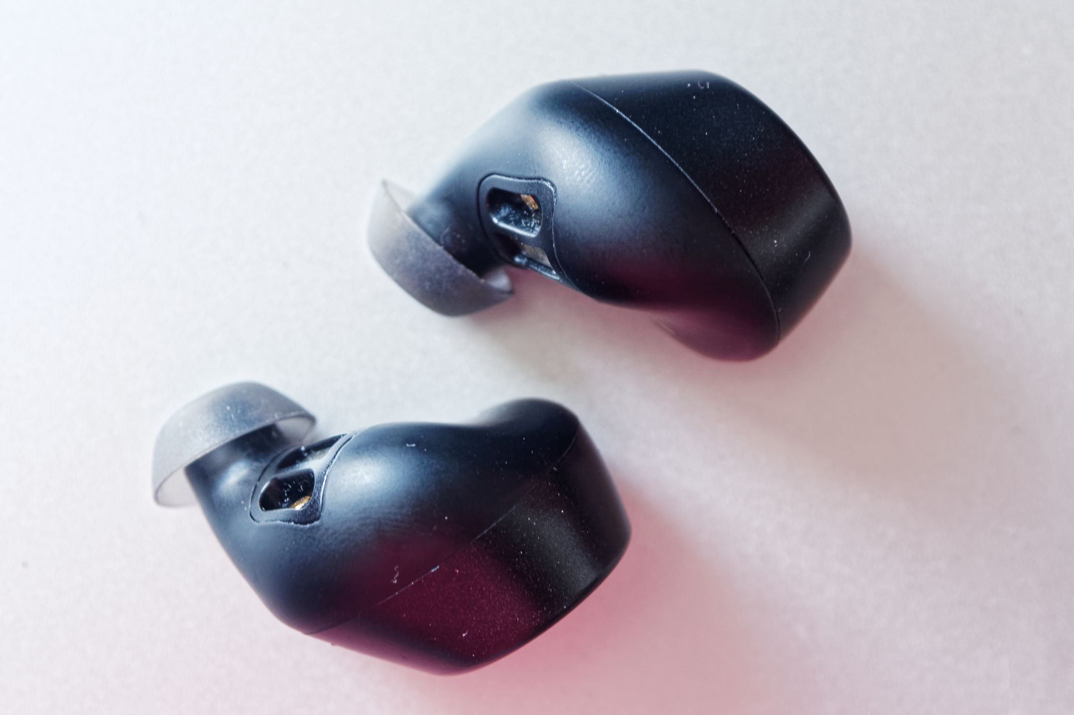 Test Creative Outlier Air Sports: 30 godzin słuchania bez ładowania 3