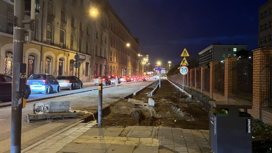 Ulica Radwańska zakorkowana