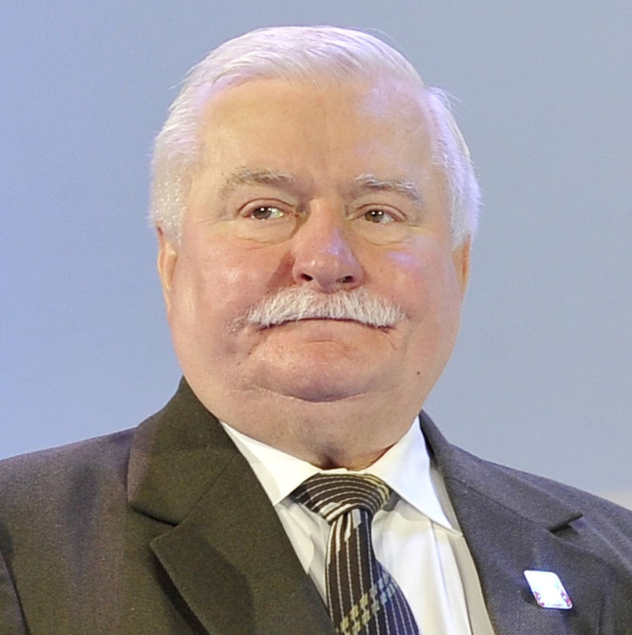 Były prezydent Lech Wałęsa nie daje świątecznych prezentów. Boi się, że nie trafi w gust