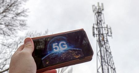 5G w Polsce opóźnione o kolejny rok? Ważą się losy sieci nowej generacji