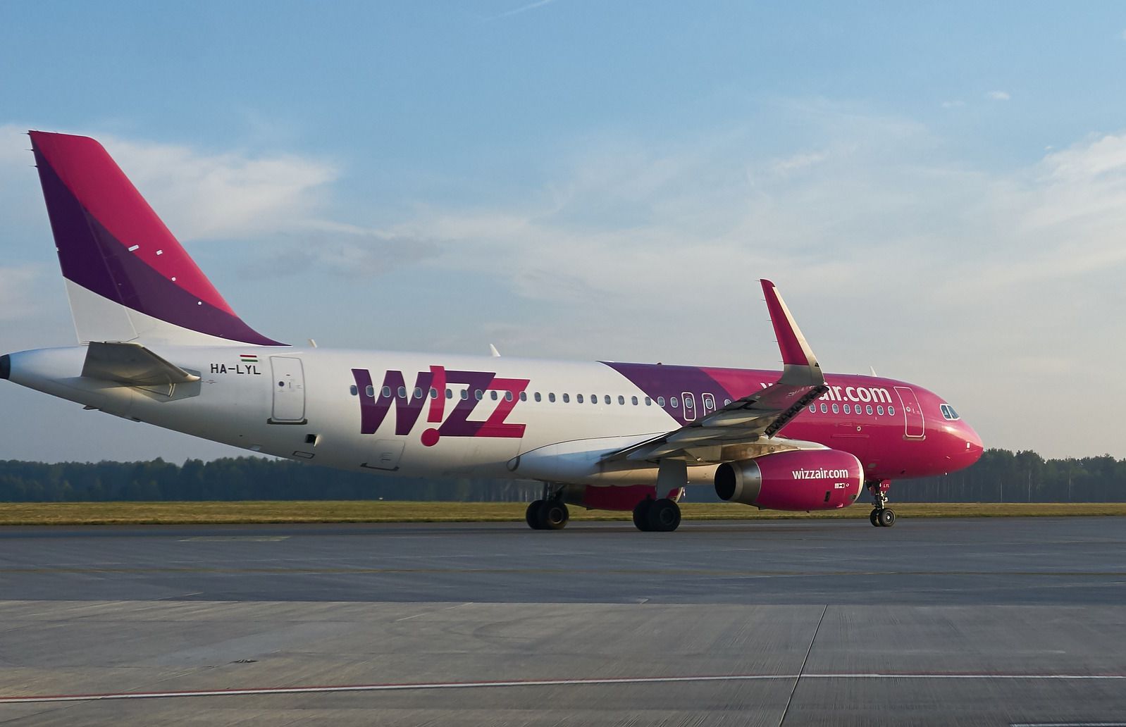 Wizz Air dał darmowe bilety Ukraińcom. Przykra niespodzianka na lotnisku