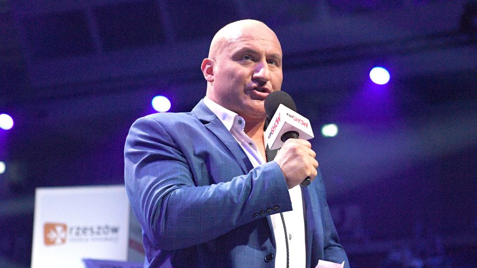 Marcin NajmanRzesz�w, 30.05.2021. Marcin Najman podczas gali Knockout Boxing Night 15 w Rzeszowie, 30 bm. (dd/awol) PAP/Darek DelmanowiczDAREK DELMANOWICZboks, bokser, sport, walka, Marcin Najman, covid, covid-19, epidemia, epidemie i zarazy, koronawirus w Polsce, pandemia, SARS-CoV-2, stan epidemii, wirus