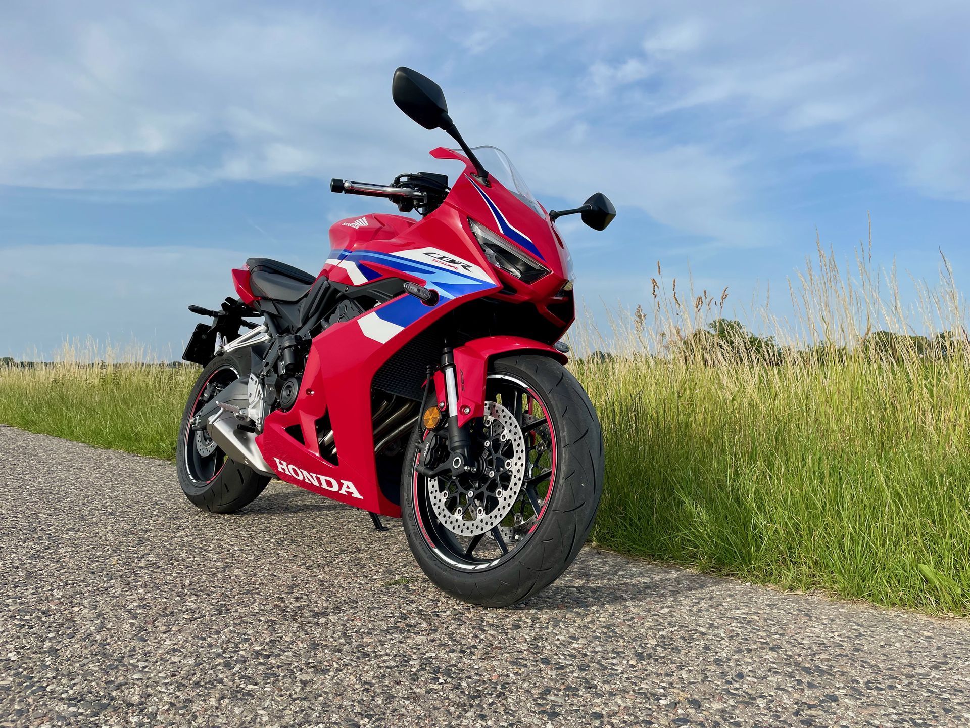 Honda CBR650R E-Clutch
