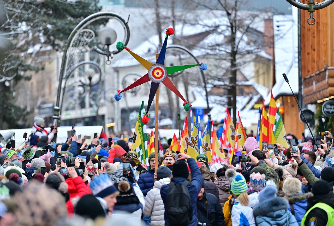 Zakopane: Radosny Orszak Trzech Króli przeszedł ulicami miasta
