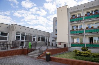 DPS-y dostaną zastrzyk gotówki. 327 mln zł na walkę ze pandemią