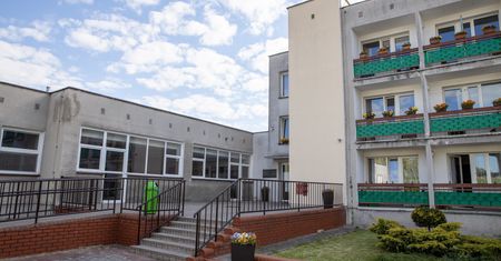 DPS-y dostaną zastrzyk gotówki. 327 mln zł na walkę ze pandemią