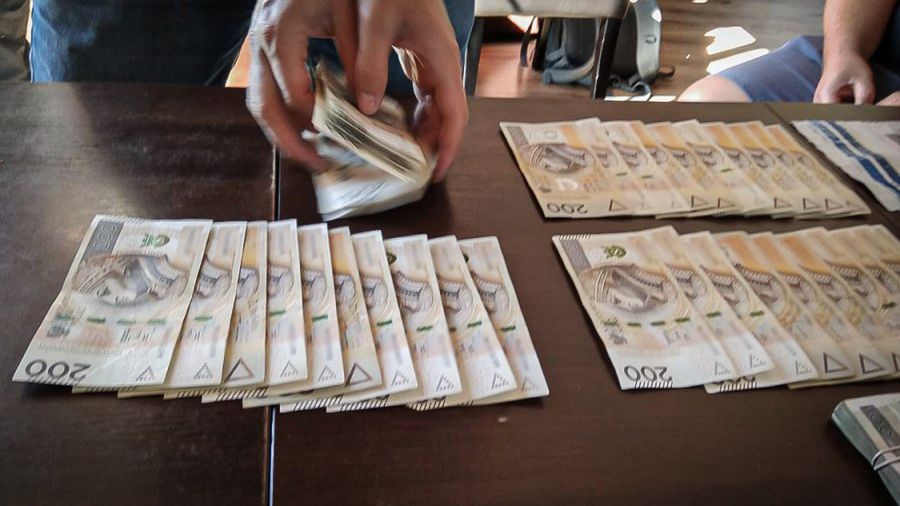 CBŚP zatrzymało 9 osób, z czego dwie aresztowano. 