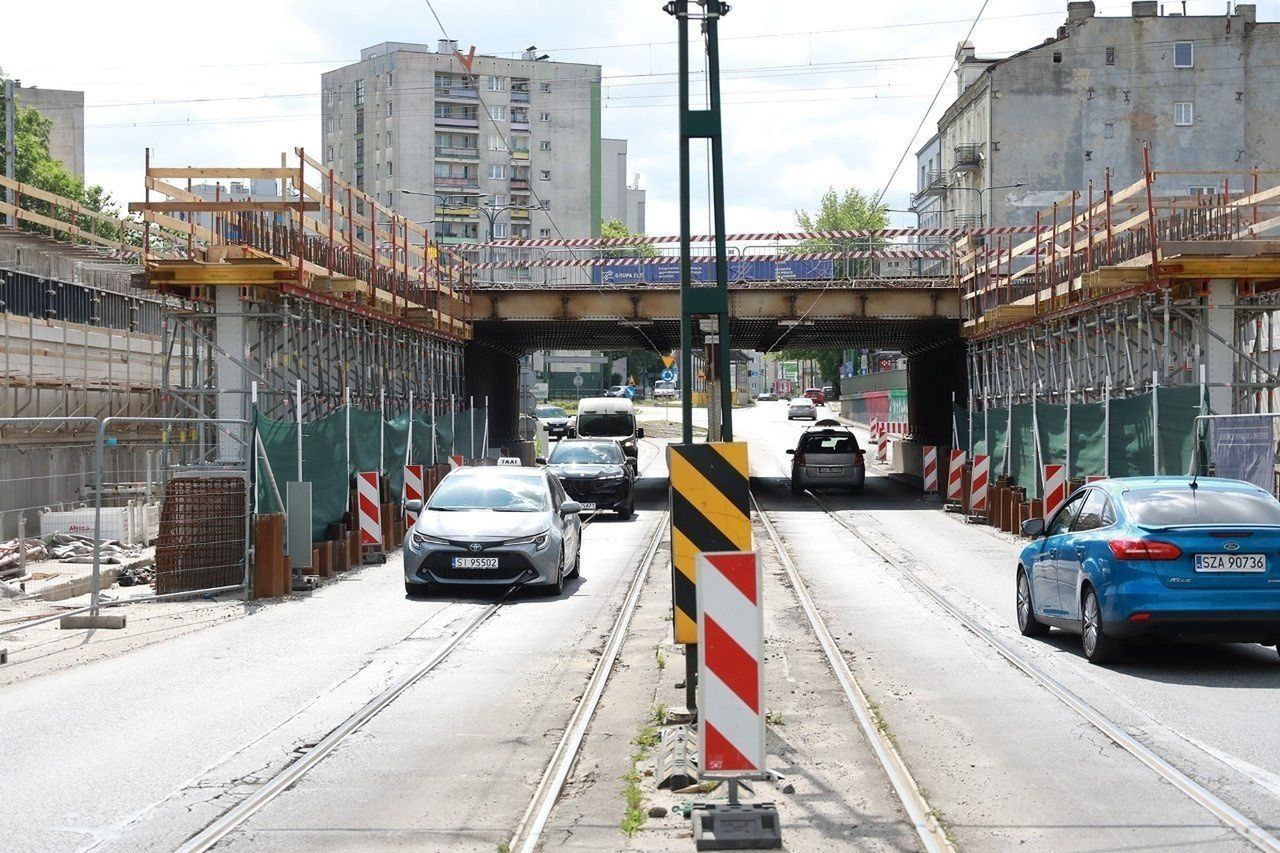 Przejazd pod wiaduktem w centrum Sosnowca po raz trzeci zostanie zamknięty na kilka tygodni