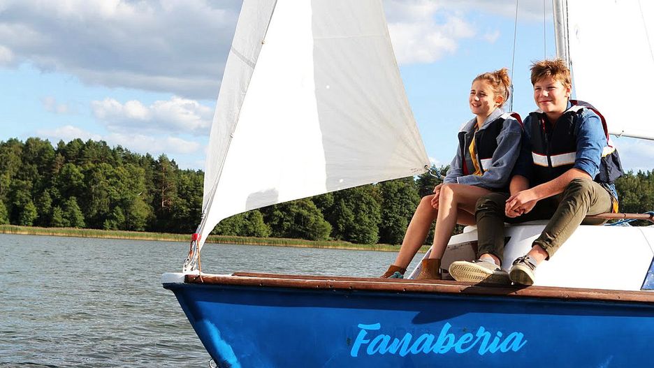 Kadr z filmu "Tarapaty 2"