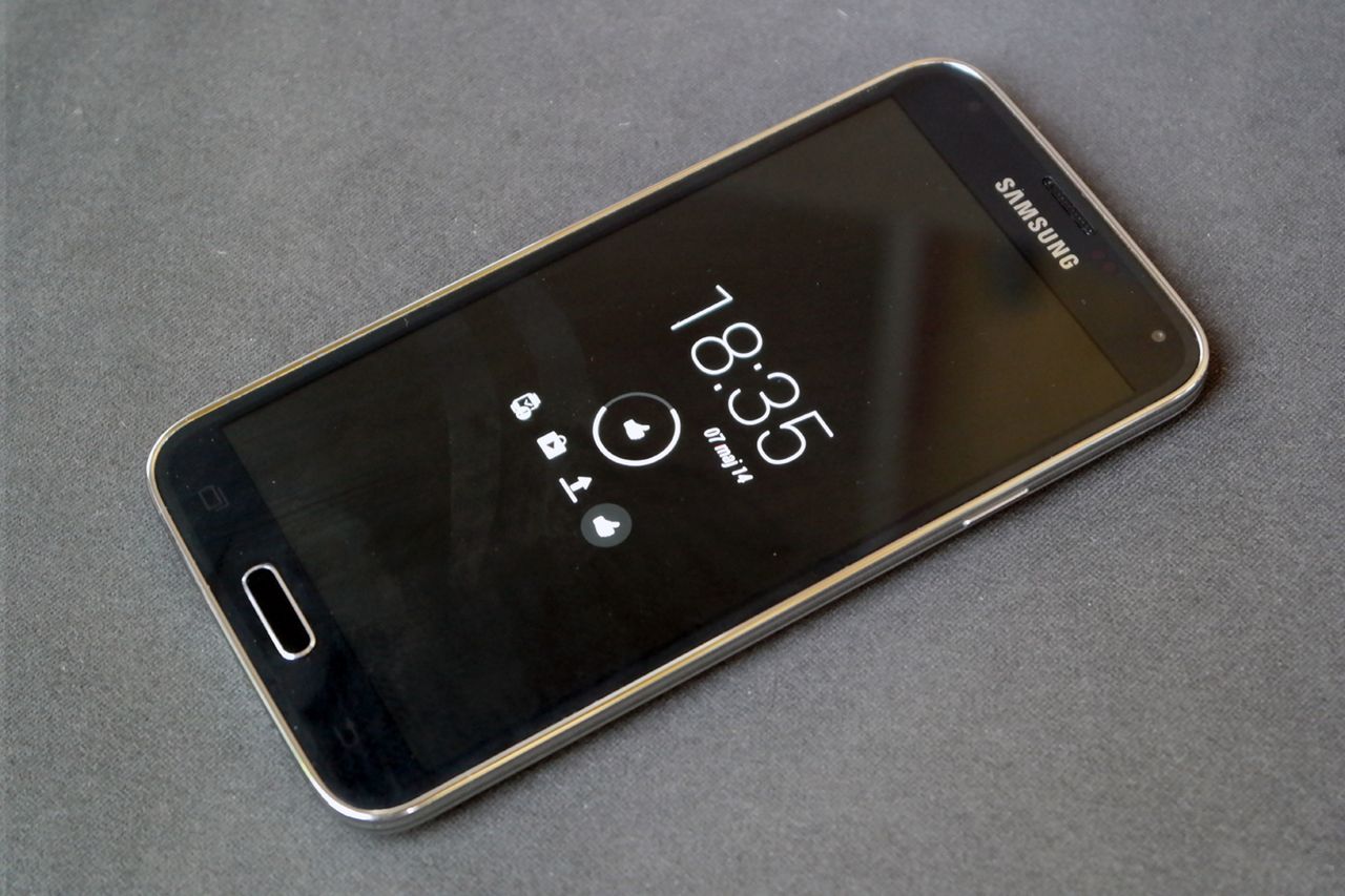 Galaxy S5 i długo, długo nic, czyli test wyświetlacza flagowego smartfona Samsunga 5