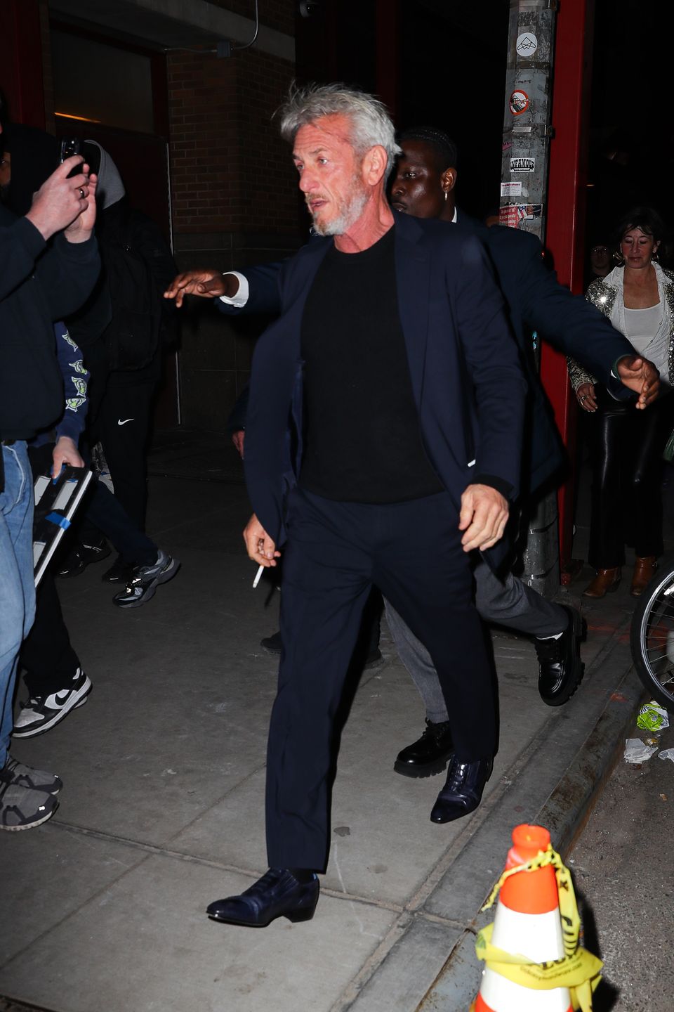 Sean Penn na randce z młodszą o 34 lata partnerką