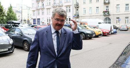 Black Hawk na pikniku. Umorzono wątek Wąsika