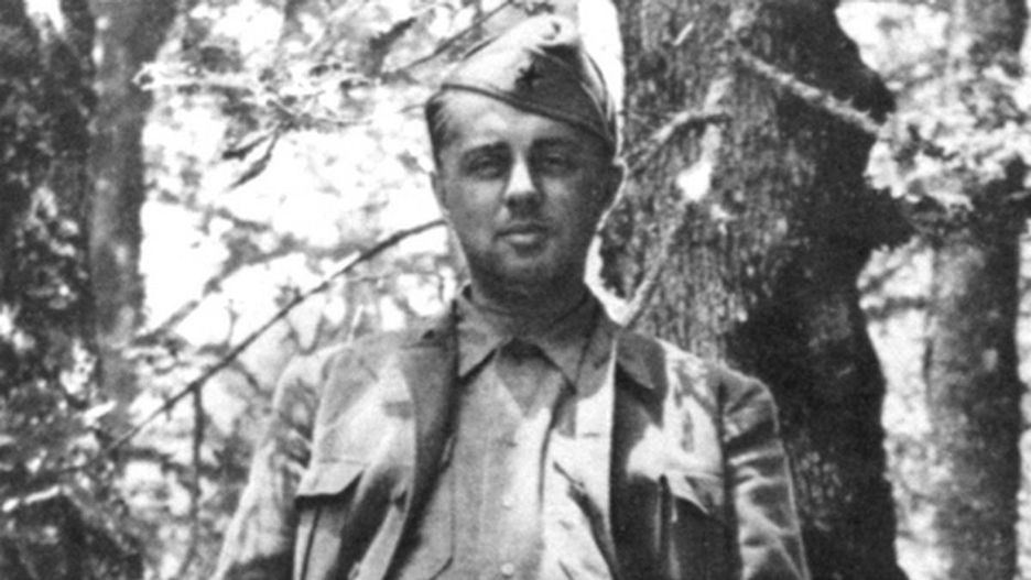 Enver Hoxha na zdjęciu z 1944 r.
