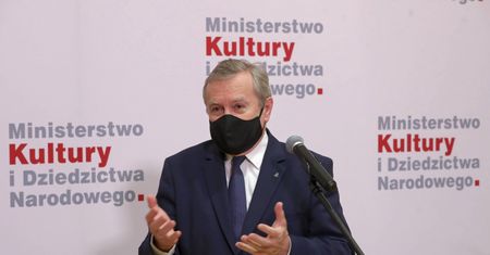Fundusz Patriotyczny. Pieniądze z ministerstwa kultury dla fundacji związanych z PiS