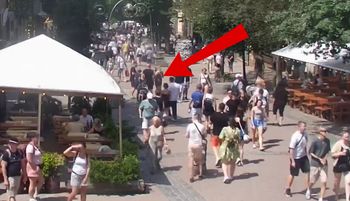Punkt 13:00. Ujęcie z Krupówek. Nie potrzeba słów