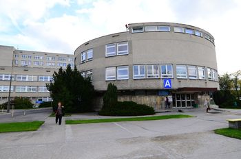 Poznań: Ordynator szpitala i lekarze zatrzymani przez policję