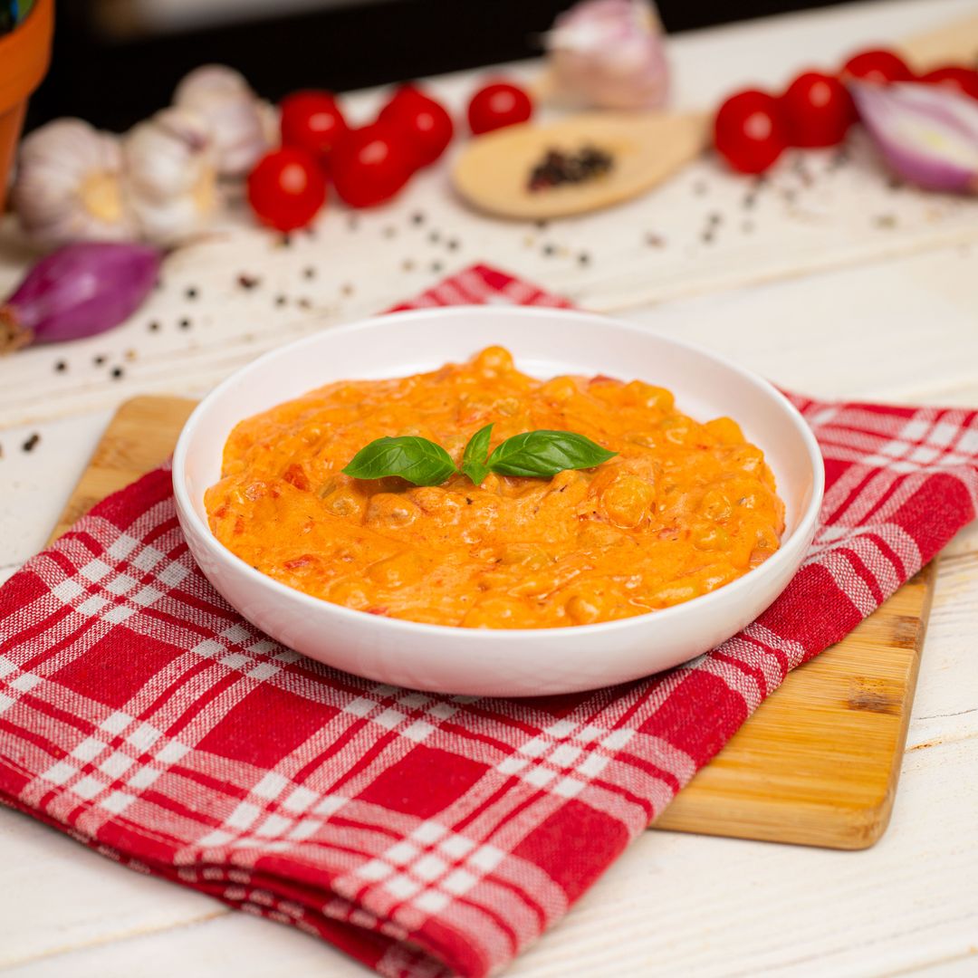 Gnocchi w kremowym sosie pomidorowym