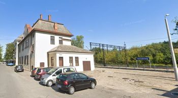 16-latek wpadł między koła pociągu. Maszynista nawet nie zauważył