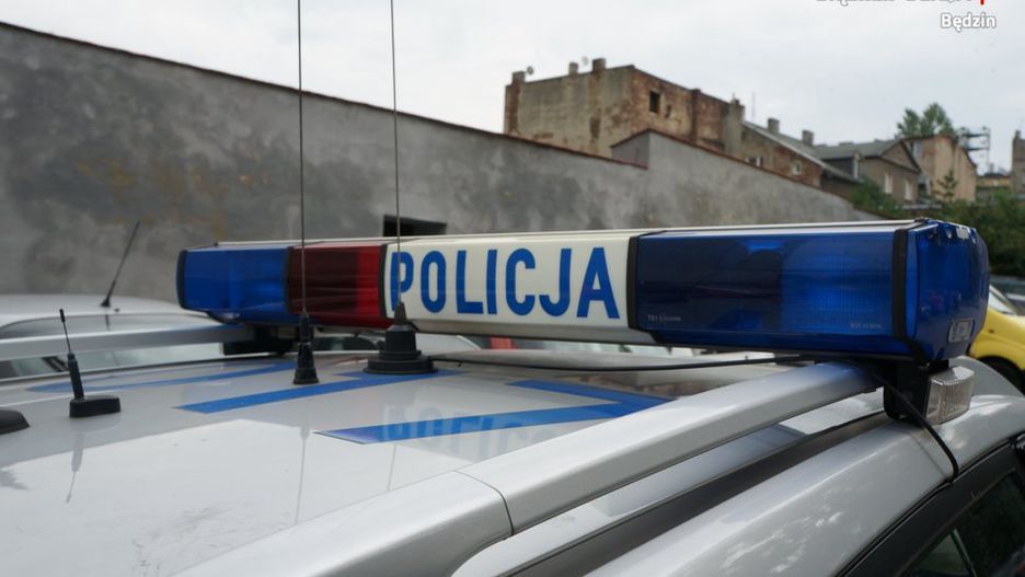 Czeladź. Na słupie zakończył swoją jazdę pijany 32-latek.