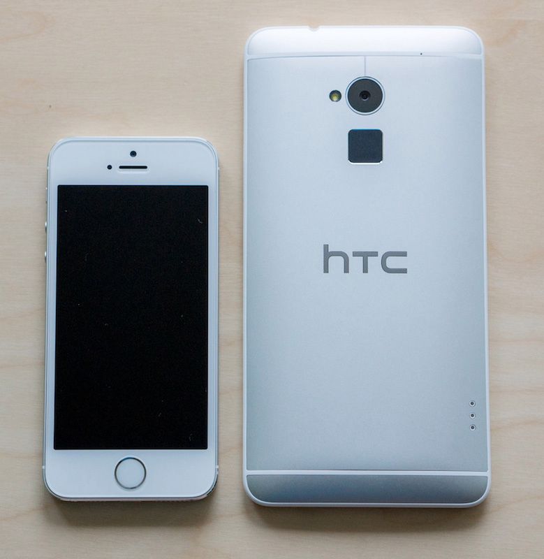 HTC One Max vs iPhone 5s - krótkie porównanie czytników 4