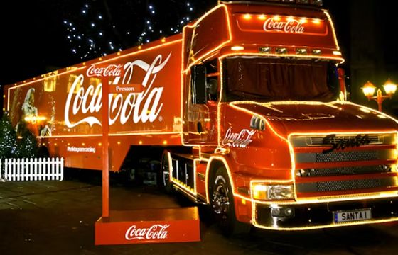 Coca-Cola ze sztuczną inteligencją zmienia spot na Boże Narodzenie