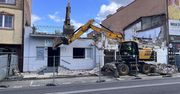 Sochaczew: Zmiany w centrum. Ruszyła rozbiórka kamienic