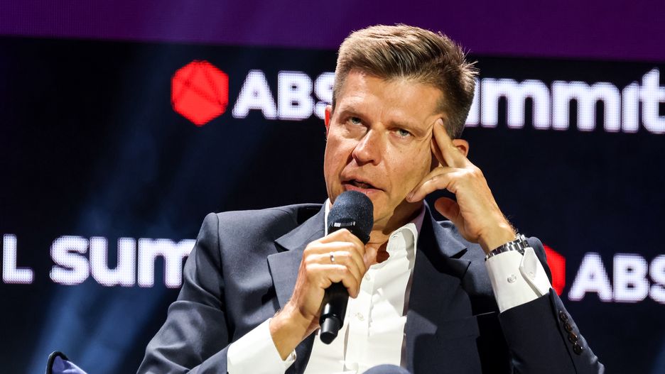 Ryszard Petru, Member of the Polish Parliament, and founder
SOPA Images
member, conference, liberal political party, polish parliament, second day, nowoczesna, regional business conference, ryszard petru, association of business service leaders, absl summit, ice krakow congress centre