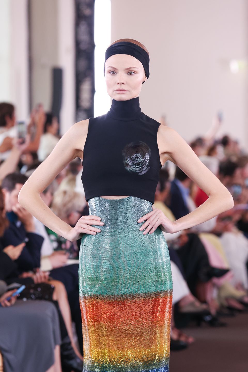 Magdalena Frąckowiak wróciła na wybieg! Poszła w pokazie Schiaparelli
