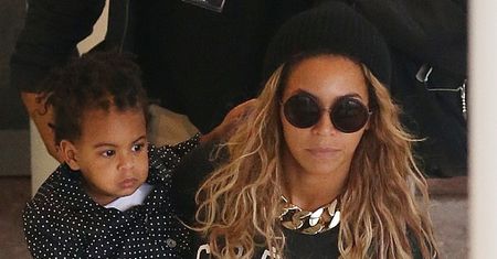 Kobieta twierdzi, że jest... MATKĄ BLUE IVY!