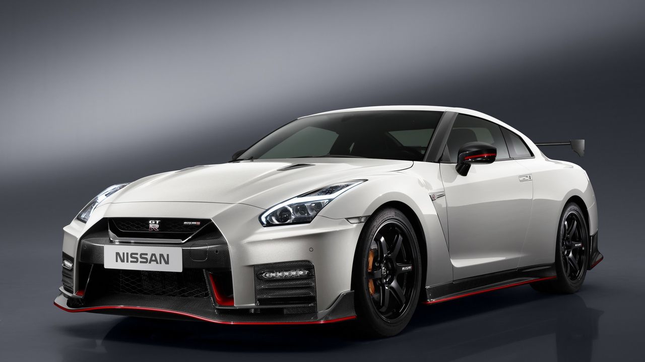 Nissan GT-R Nismo (2017) - kolejny facelifting